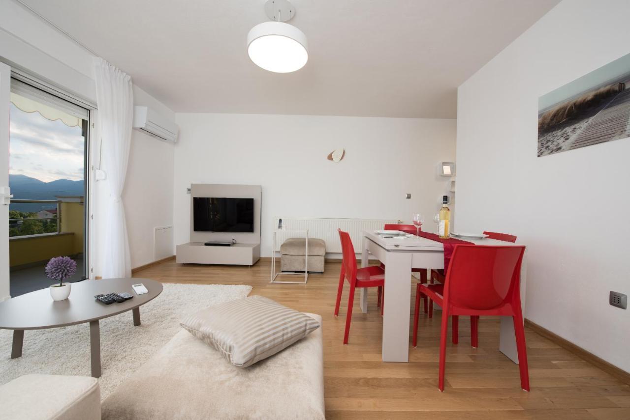 Apartmani Bilic Кастав Экстерьер фото