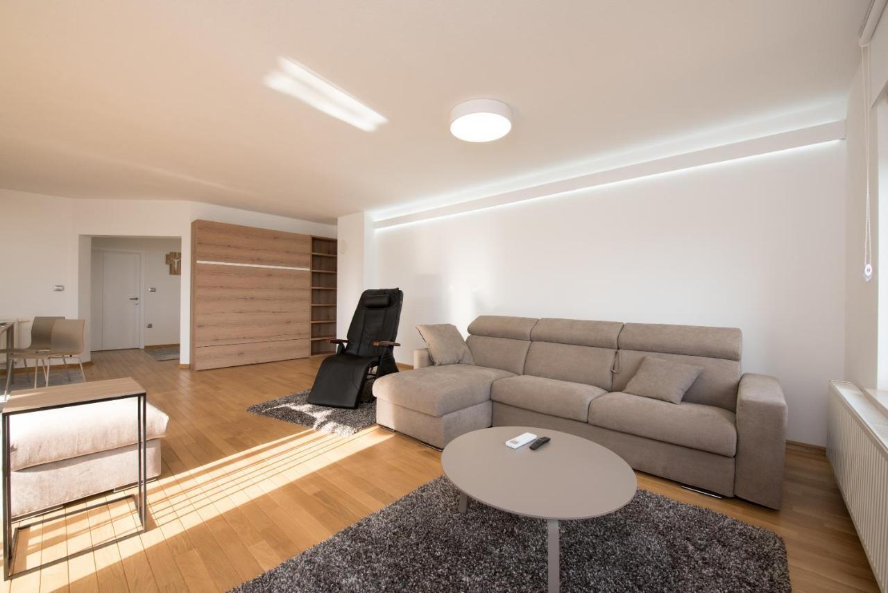 Apartmani Bilic Кастав Экстерьер фото